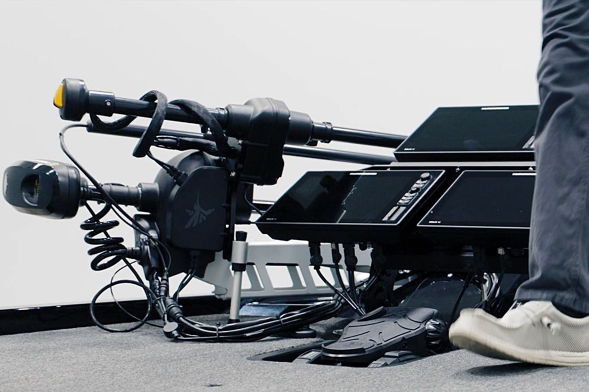 Boat-mounted fishing electronics and sonar displays